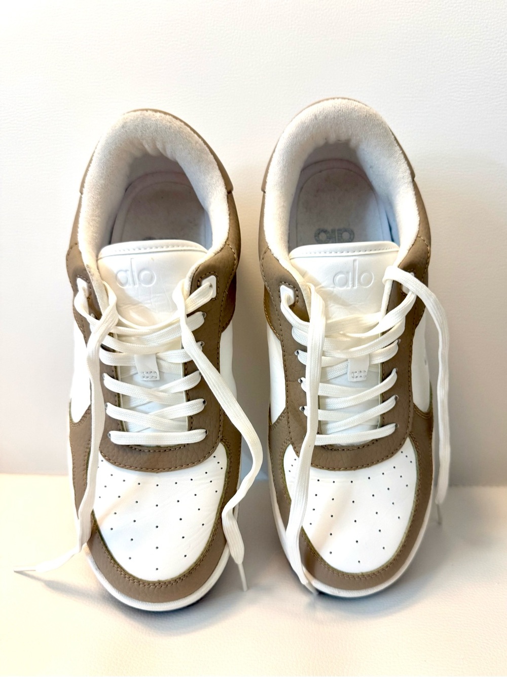 ALO Yoga Women's Taupe and White Athletic Sneakers - Picture 10 of 10